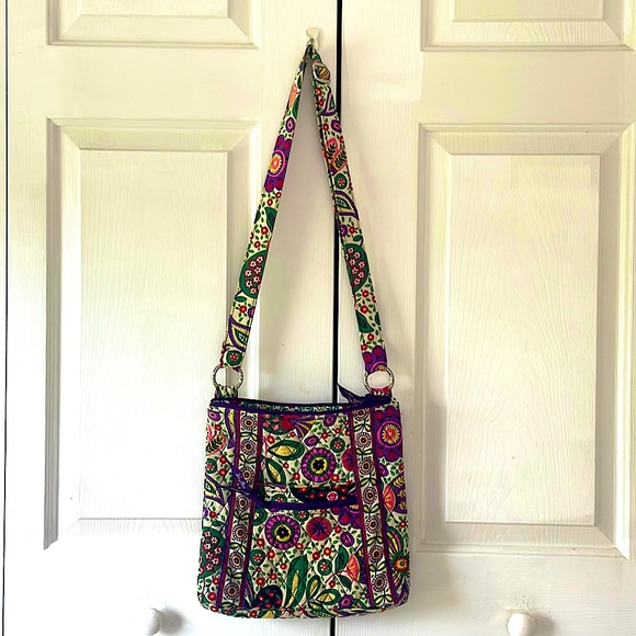 Vera Bradley cross body bag - Picture 1 of 3